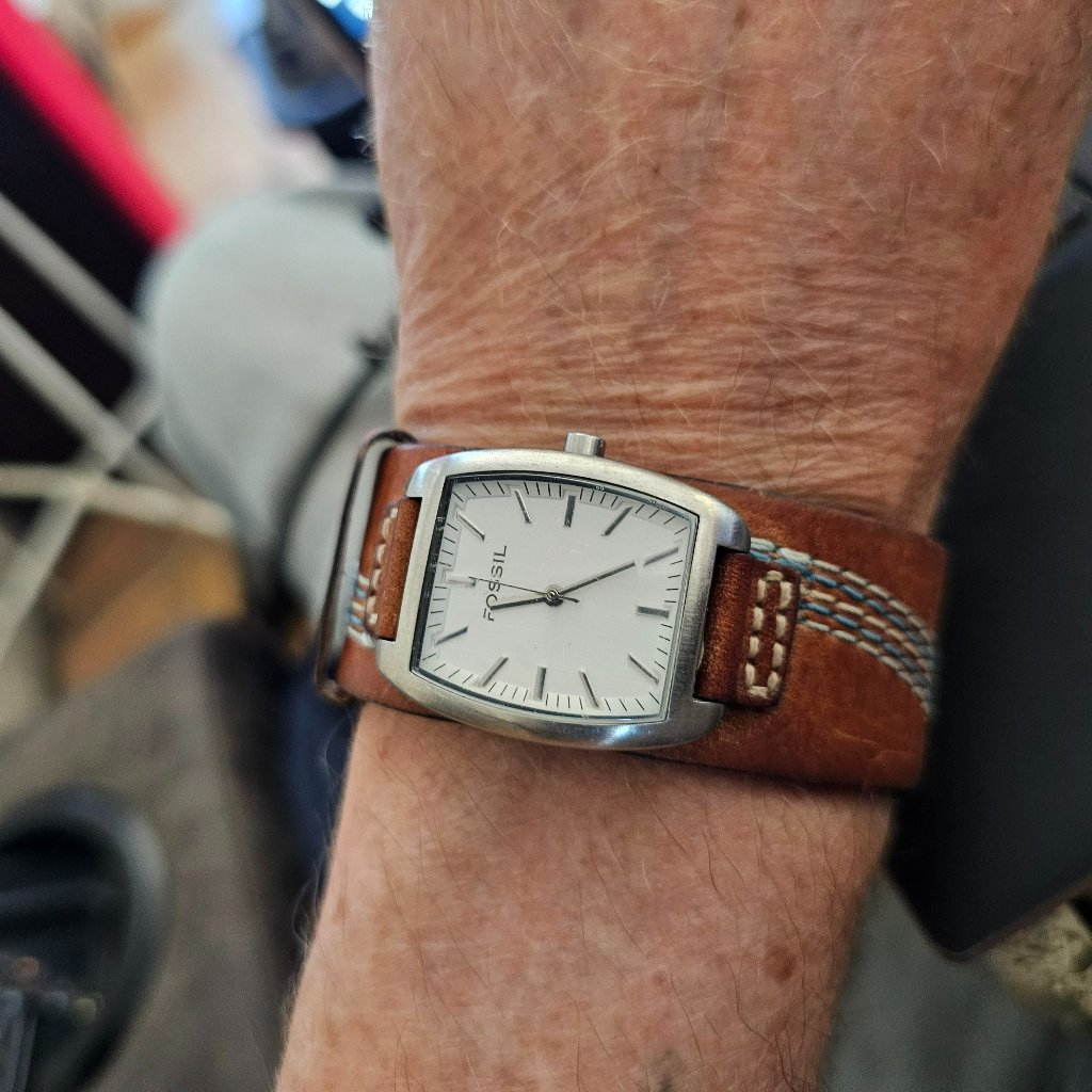 Vintage Fossil Watch For The Ladies